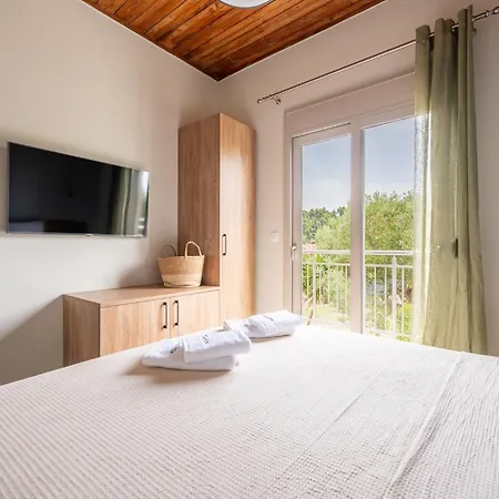 Villa Themida Luxurious By Travel Pro - Halkidiki Néa Szkióni